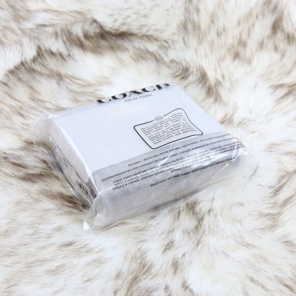 NWT Coach Snap Wallet In Signature Canvas CW789 IMXAQ - Picture 3 of 12